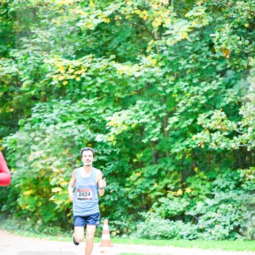 12.10.2025 - Bramfelder Halbmarathon 2025 Dr. Thomas Lammeyer http://msf.ph/oto/9344116 12.10.2025 10:04:32 Laufen 2424 meine-sportfotos.de