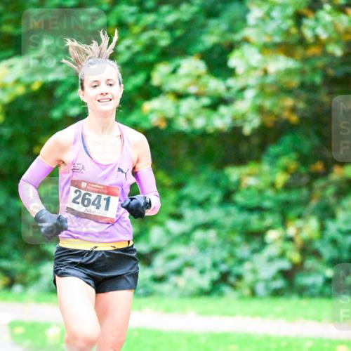 12.10.2025 - Bramfelder Halbmarathon 2025 Dr. Thomas Lammeyer http://msf.ph/oto/9344180 12.10.2025 10:05:44 Laufen 34, 2641 meine-sportfotos.de