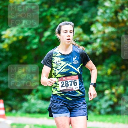 12.10.2025 - Bramfelder Halbmarathon 2025 Dr. Thomas Lammeyer http://msf.ph/oto/9344212 12.10.2025 10:06:33 Laufen 34, 2876, 44 meine-sportfotos.de