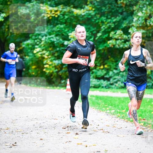 12.10.2025 - Bramfelder Halbmarathon 2025 Dr. Thomas Lammeyer http://msf.ph/oto/9344549 12.10.2025 10:11:00 Laufen  meine-sportfotos.de
