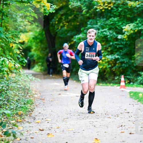 12.10.2025 - Bramfelder Halbmarathon 2025 Dr. Thomas Lammeyer http://msf.ph/oto/9344710 12.10.2025 10:11:43 Laufen 81, 2489 meine-sportfotos.de