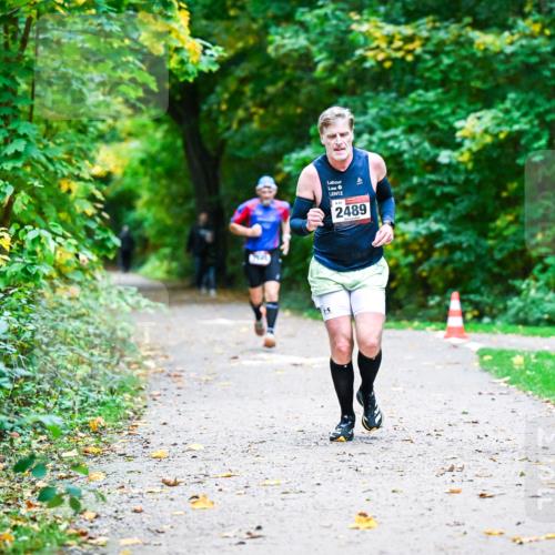 12.10.2025 - Bramfelder Halbmarathon 2025 Dr. Thomas Lammeyer http://msf.ph/oto/9344713 12.10.2025 10:11:43 Laufen 2489 meine-sportfotos.de