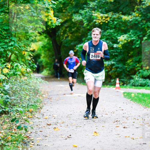 12.10.2025 - Bramfelder Halbmarathon 2025 Dr. Thomas Lammeyer http://msf.ph/oto/9344716 12.10.2025 10:11:44 Laufen 5, 2489 meine-sportfotos.de