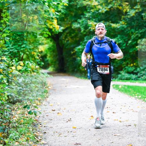 12.10.2025 - Bramfelder Halbmarathon 2025 Dr. Thomas Lammeyer http://msf.ph/oto/9344764 12.10.2025 10:12:04 Laufen 2894 meine-sportfotos.de