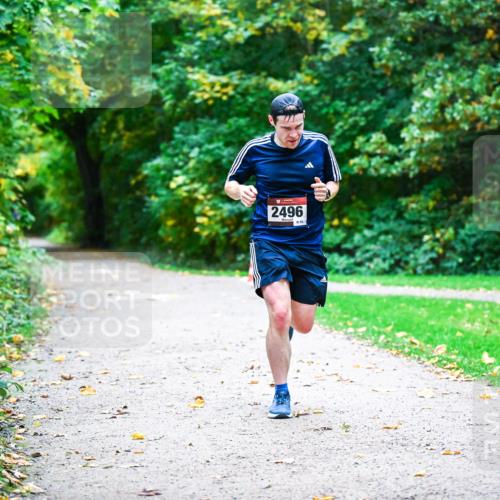 12.10.2025 - Bramfelder Halbmarathon 2025 Dr. Thomas Lammeyer http://msf.ph/oto/9344794 12.10.2025 10:12:27 Laufen 2496, 55 meine-sportfotos.de