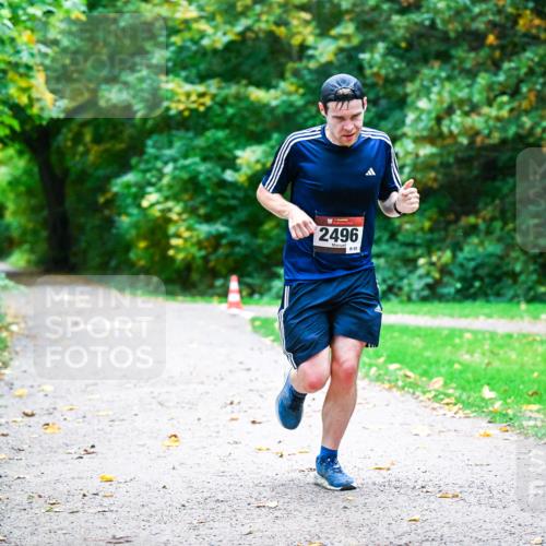 12.10.2025 - Bramfelder Halbmarathon 2025 Dr. Thomas Lammeyer http://msf.ph/oto/9344797 12.10.2025 10:12:28 Laufen 2496 meine-sportfotos.de