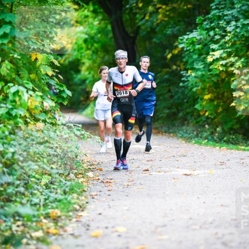 12.10.2025 - Bramfelder Halbmarathon 2025 Dr. Thomas Lammeyer http://msf.ph/oto/9344834 12.10.2025 10:12:43 Laufen 2618, 52 meine-sportfotos.de