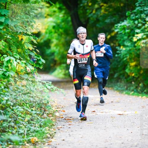 12.10.2025 - Bramfelder Halbmarathon 2025 Dr. Thomas Lammeyer http://msf.ph/oto/9344842 12.10.2025 10:12:44 Laufen 2618, 2552 meine-sportfotos.de