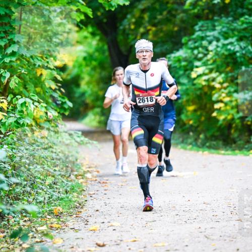 12.10.2025 - Bramfelder Halbmarathon 2025 Dr. Thomas Lammeyer http://msf.ph/oto/9344850 12.10.2025 10:12:46 Laufen 2618 meine-sportfotos.de