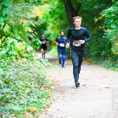 12.10.2025 - Bramfelder Halbmarathon 2025 Dr. Thomas Lammeyer http://msf.ph/oto/9344878 12.10.2025 10:12:57 Laufen 2961, 70 meine-sportfotos.de