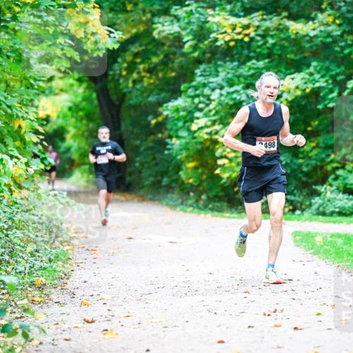 12.10.2025 - Bramfelder Halbmarathon 2025 Dr. Thomas Lammeyer http://msf.ph/oto/9345019 12.10.2025 10:13:41 Laufen 2498 meine-sportfotos.de