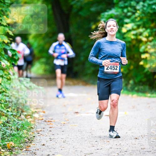 12.10.2025 - Bramfelder Halbmarathon 2025 Dr. Thomas Lammeyer http://msf.ph/oto/9345114 12.10.2025 10:14:19 Laufen 2452 meine-sportfotos.de