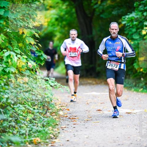 12.10.2025 - Bramfelder Halbmarathon 2025 Dr. Thomas Lammeyer http://msf.ph/oto/9345133 12.10.2025 10:14:23 Laufen 2755, 2672 meine-sportfotos.de