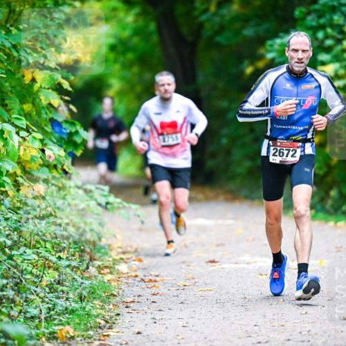 12.10.2025 - Bramfelder Halbmarathon 2025 Dr. Thomas Lammeyer http://msf.ph/oto/9345140 12.10.2025 10:14:24 Laufen 4755, 2672, 86 meine-sportfotos.de