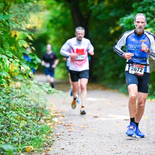 12.10.2025 - Bramfelder Halbmarathon 2025 Dr. Thomas Lammeyer http://msf.ph/oto/9345142 12.10.2025 10:14:24 Laufen 2672 meine-sportfotos.de