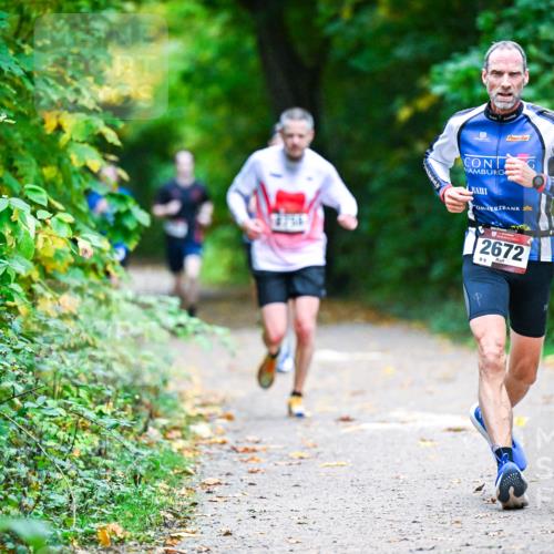 12.10.2025 - Bramfelder Halbmarathon 2025 Dr. Thomas Lammeyer http://msf.ph/oto/9345143 12.10.2025 10:14:24 Laufen 2672, 6 meine-sportfotos.de