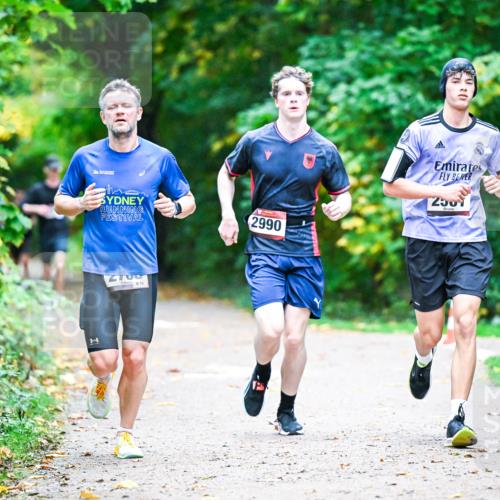 12.10.2025 - Bramfelder Halbmarathon 2025 Dr. Thomas Lammeyer http://msf.ph/oto/9345186 12.10.2025 10:14:34 Laufen 1, 13, 2990, 02, 2567 meine-sportfotos.de