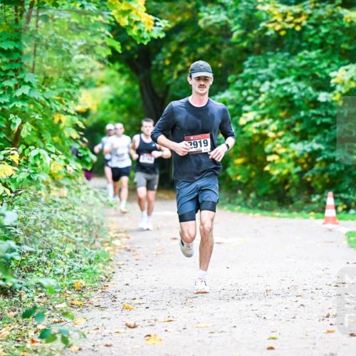 12.10.2025 - Bramfelder Halbmarathon 2025 Dr. Thomas Lammeyer http://msf.ph/oto/9345212 12.10.2025 10:14:41 Laufen 2919 meine-sportfotos.de