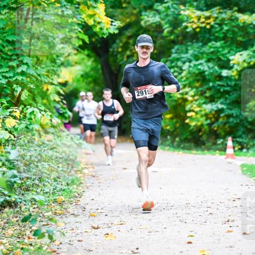 12.10.2025 - Bramfelder Halbmarathon 2025 Dr. Thomas Lammeyer http://msf.ph/oto/9345214 12.10.2025 10:14:41 Laufen 2919, 31 meine-sportfotos.de