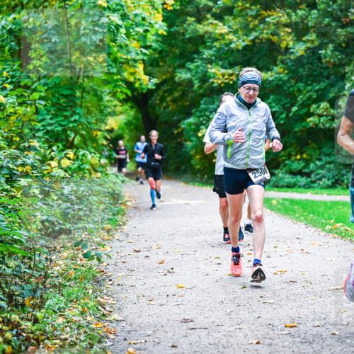 12.10.2025 - Bramfelder Halbmarathon 2025 Dr. Thomas Lammeyer http://msf.ph/oto/9345448 12.10.2025 10:15:50 Laufen 2500, 2915 meine-sportfotos.de