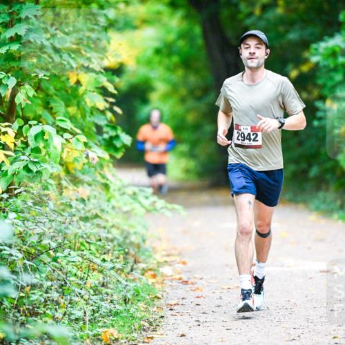 12.10.2025 - Bramfelder Halbmarathon 2025 Dr. Thomas Lammeyer http://msf.ph/oto/9345608 12.10.2025 10:16:42 Laufen 862, 2942 meine-sportfotos.de