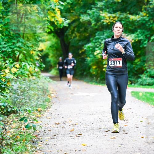 12.10.2025 - Bramfelder Halbmarathon 2025 Dr. Thomas Lammeyer http://msf.ph/oto/9345749 12.10.2025 10:17:20 Laufen 2511 meine-sportfotos.de
