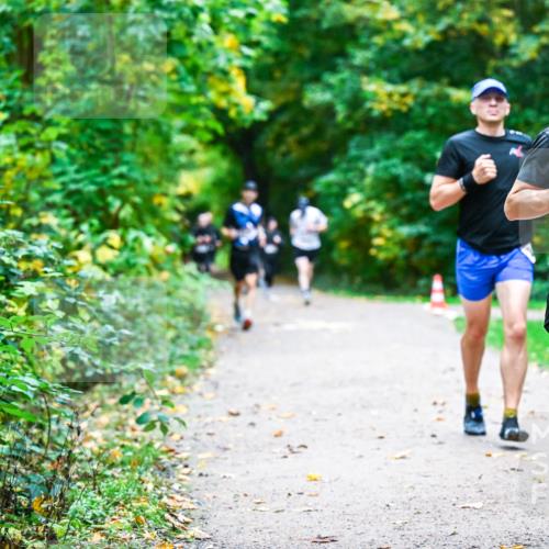 12.10.2025 - Bramfelder Halbmarathon 2025 Dr. Thomas Lammeyer http://msf.ph/oto/9345864 12.10.2025 10:17:47 Laufen 258 meine-sportfotos.de