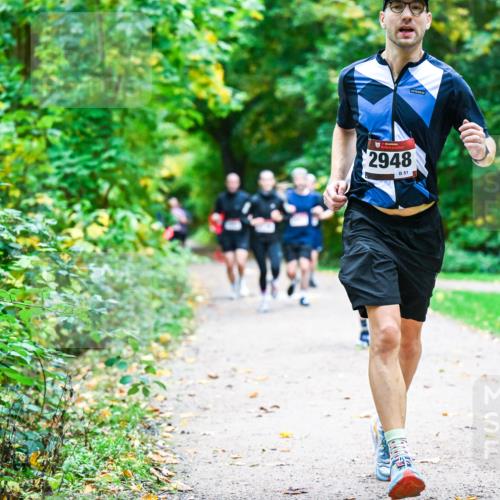 12.10.2025 - Bramfelder Halbmarathon 2025 Dr. Thomas Lammeyer http://msf.ph/oto/9345900 12.10.2025 10:17:53 Laufen 2948, 51 meine-sportfotos.de