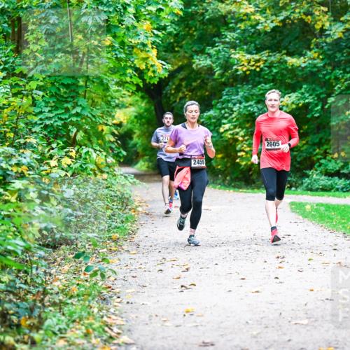 12.10.2025 - Bramfelder Halbmarathon 2025 Dr. Thomas Lammeyer http://msf.ph/oto/9345953 12.10.2025 10:18:02 Laufen 271, 2459, 2605 meine-sportfotos.de