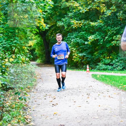 12.10.2025 - Bramfelder Halbmarathon 2025 Dr. Thomas Lammeyer http://msf.ph/oto/9345976 12.10.2025 10:18:07 Laufen 2512, 7 meine-sportfotos.de