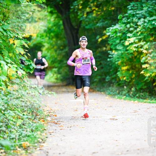 12.10.2025 - Bramfelder Halbmarathon 2025 Dr. Thomas Lammeyer http://msf.ph/oto/9346169 12.10.2025 10:19:05 Laufen  meine-sportfotos.de