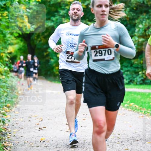 12.10.2025 - Bramfelder Halbmarathon 2025 Dr. Thomas Lammeyer http://msf.ph/oto/9346334 12.10.2025 10:19:46 Laufen 271, 2970, 2917 meine-sportfotos.de