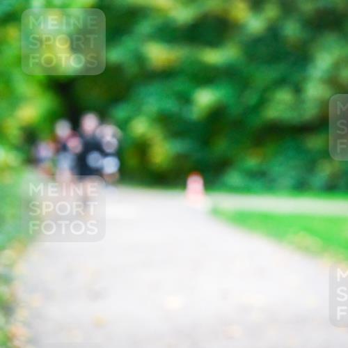 12.10.2025 - Bramfelder Halbmarathon 2025 Dr. Thomas Lammeyer http://msf.ph/oto/9346344 12.10.2025 10:19:48 Laufen  meine-sportfotos.de