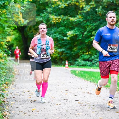 12.10.2025 - Bramfelder Halbmarathon 2025 Dr. Thomas Lammeyer http://msf.ph/oto/9346411 12.10.2025 10:19:59 Laufen 60, 273, 2604, 17, 2910 meine-sportfotos.de