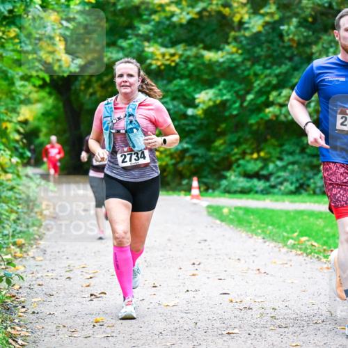 12.10.2025 - Bramfelder Halbmarathon 2025 Dr. Thomas Lammeyer http://msf.ph/oto/9346413 12.10.2025 10:19:59 Laufen 2734, 2604, 291 meine-sportfotos.de