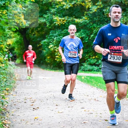 12.10.2025 - Bramfelder Halbmarathon 2025 Dr. Thomas Lammeyer http://msf.ph/oto/9346446 12.10.2025 10:20:04 Laufen 2548, 2930 meine-sportfotos.de