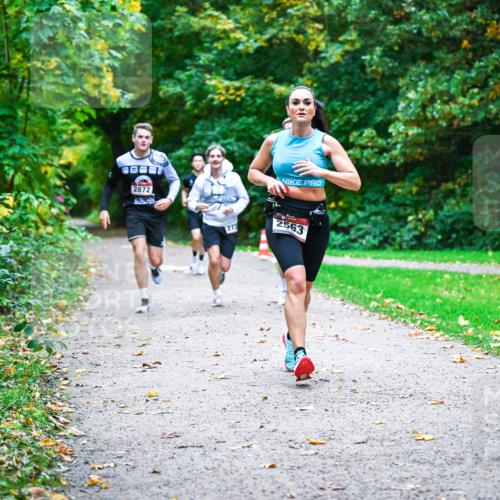 12.10.2025 - Bramfelder Halbmarathon 2025 Dr. Thomas Lammeyer http://msf.ph/oto/9346508 12.10.2025 10:20:29 Laufen 18888, 2872, 273, 2563 meine-sportfotos.de