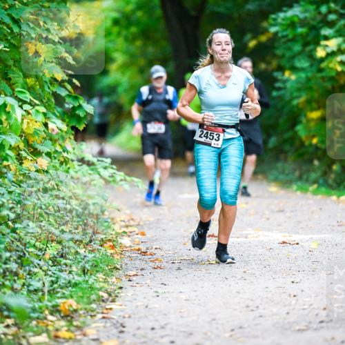 12.10.2025 - Bramfelder Halbmarathon 2025 Dr. Thomas Lammeyer http://msf.ph/oto/9346589 12.10.2025 10:20:49 Laufen 2453, 58 meine-sportfotos.de
