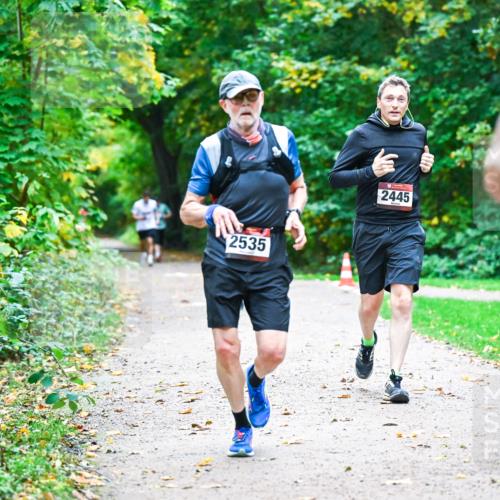 12.10.2025 - Bramfelder Halbmarathon 2025 Dr. Thomas Lammeyer http://msf.ph/oto/9346635 12.10.2025 10:20:58 Laufen 2535, 2445, 29 meine-sportfotos.de