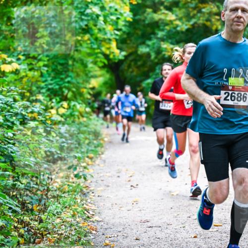 12.10.2025 - Bramfelder Halbmarathon 2025 Dr. Thomas Lammeyer http://msf.ph/oto/9346749 12.10.2025 10:21:27 Laufen 2025, 2686 meine-sportfotos.de
