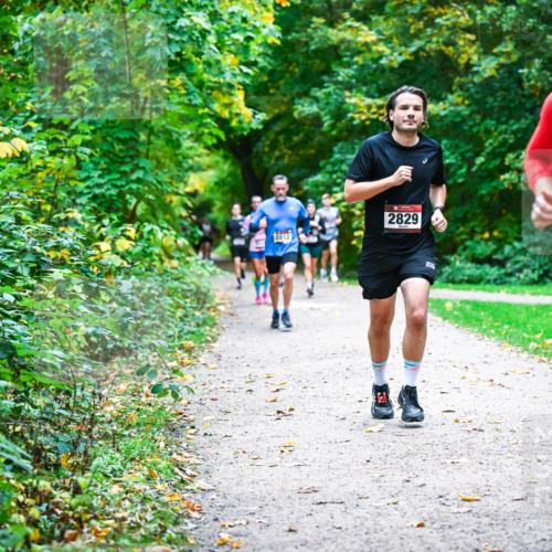 12.10.2025 - Bramfelder Halbmarathon 2025 Dr. Thomas Lammeyer http://msf.ph/oto/9346755 12.10.2025 10:21:28 Laufen 2829, 2355 meine-sportfotos.de