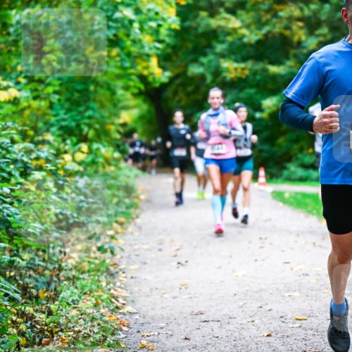 12.10.2025 - Bramfelder Halbmarathon 2025 Dr. Thomas Lammeyer http://msf.ph/oto/9346780 12.10.2025 10:21:32 Laufen 2812, 9 meine-sportfotos.de