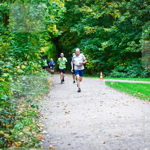 12.10.2025 - Bramfelder Halbmarathon 2025 Dr. Thomas Lammeyer http://msf.ph/oto/9346894 12.10.2025 10:21:55 Laufen 6707, 2508 meine-sportfotos.de