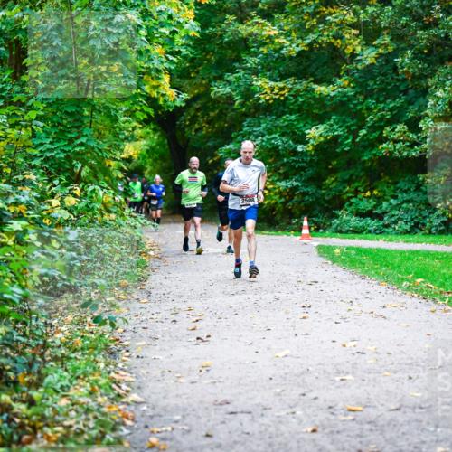 12.10.2025 - Bramfelder Halbmarathon 2025 Dr. Thomas Lammeyer http://msf.ph/oto/9346896 12.10.2025 10:21:55 Laufen 2508, 707 meine-sportfotos.de
