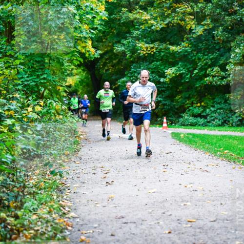 12.10.2025 - Bramfelder Halbmarathon 2025 Dr. Thomas Lammeyer http://msf.ph/oto/9346899 12.10.2025 10:21:56 Laufen 7, 7, 2508 meine-sportfotos.de