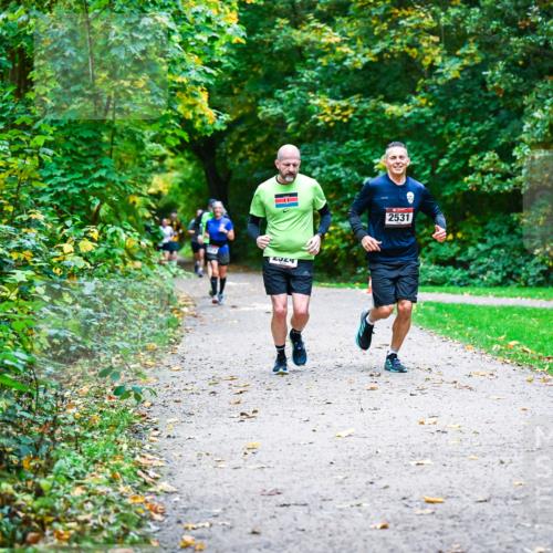 12.10.2025 - Bramfelder Halbmarathon 2025 Dr. Thomas Lammeyer http://msf.ph/oto/9346920 12.10.2025 10:21:59 Laufen 2324, 2531 meine-sportfotos.de