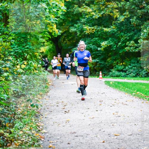 12.10.2025 - Bramfelder Halbmarathon 2025 Dr. Thomas Lammeyer http://msf.ph/oto/9346944 12.10.2025 10:22:04 Laufen 2472 meine-sportfotos.de