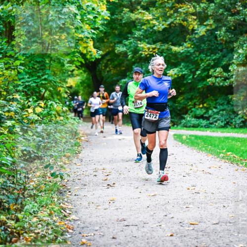 12.10.2025 - Bramfelder Halbmarathon 2025 Dr. Thomas Lammeyer http://msf.ph/oto/9346951 12.10.2025 10:22:05 Laufen 2518, 2472 meine-sportfotos.de