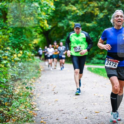 12.10.2025 - Bramfelder Halbmarathon 2025 Dr. Thomas Lammeyer http://msf.ph/oto/9346962 12.10.2025 10:22:06 Laufen 2518, 2472 meine-sportfotos.de