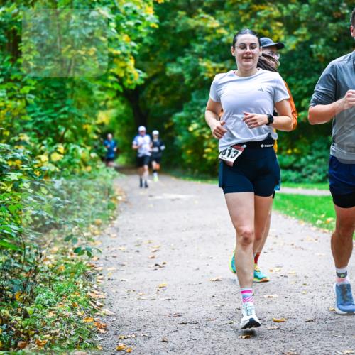 12.10.2025 - Bramfelder Halbmarathon 2025 Dr. Thomas Lammeyer http://msf.ph/oto/9346989 12.10.2025 10:22:12 Laufen 613, 200, 28902402 meine-sportfotos.de